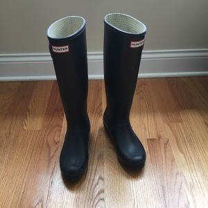 Hunter tall rain boots